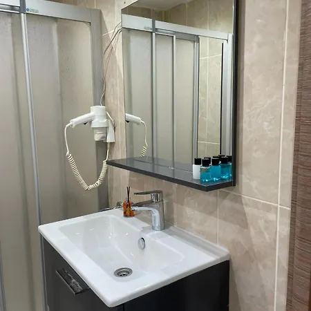 Luna Taksim 3* Istanboel