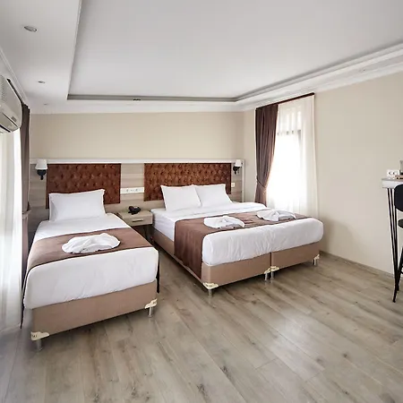 Luna Taksim