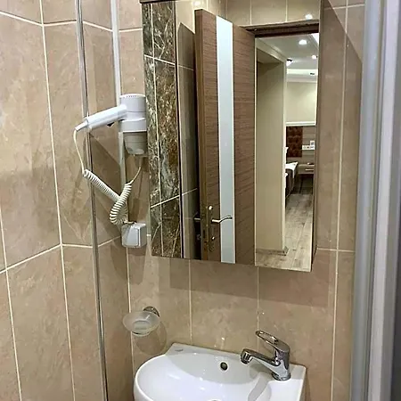 Luna Taksim 아파트호텔 3*