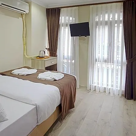Luna Taksim 3* 이스탄불