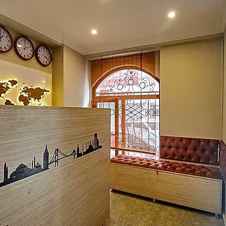 Luna Taksim 3*