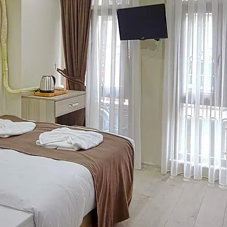 Luna Taksim Apart-hotel 3*