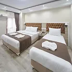 Aparthotel Luna Taksim 3*